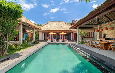 VILLA MAHKOTA